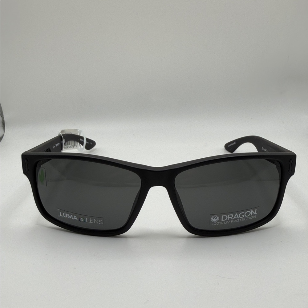 Dragon Black Sunglasses with Luma Lens Count 002 No Case